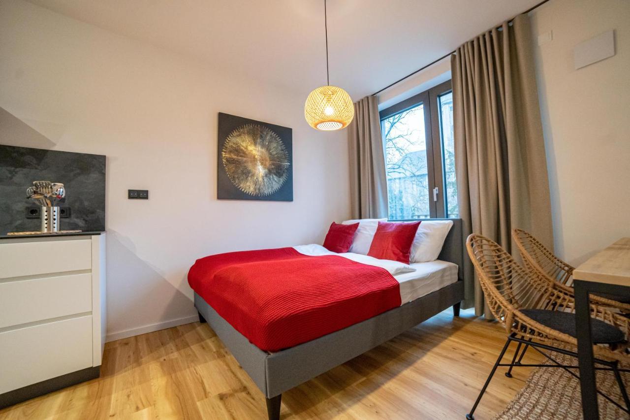 Anders Apartments Jena Bagian luar foto