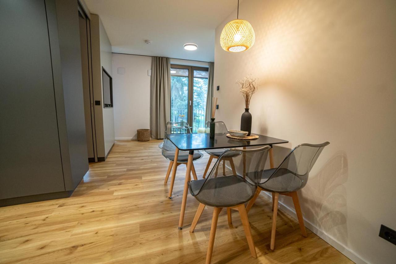 Anders Apartments Jena Bagian luar foto