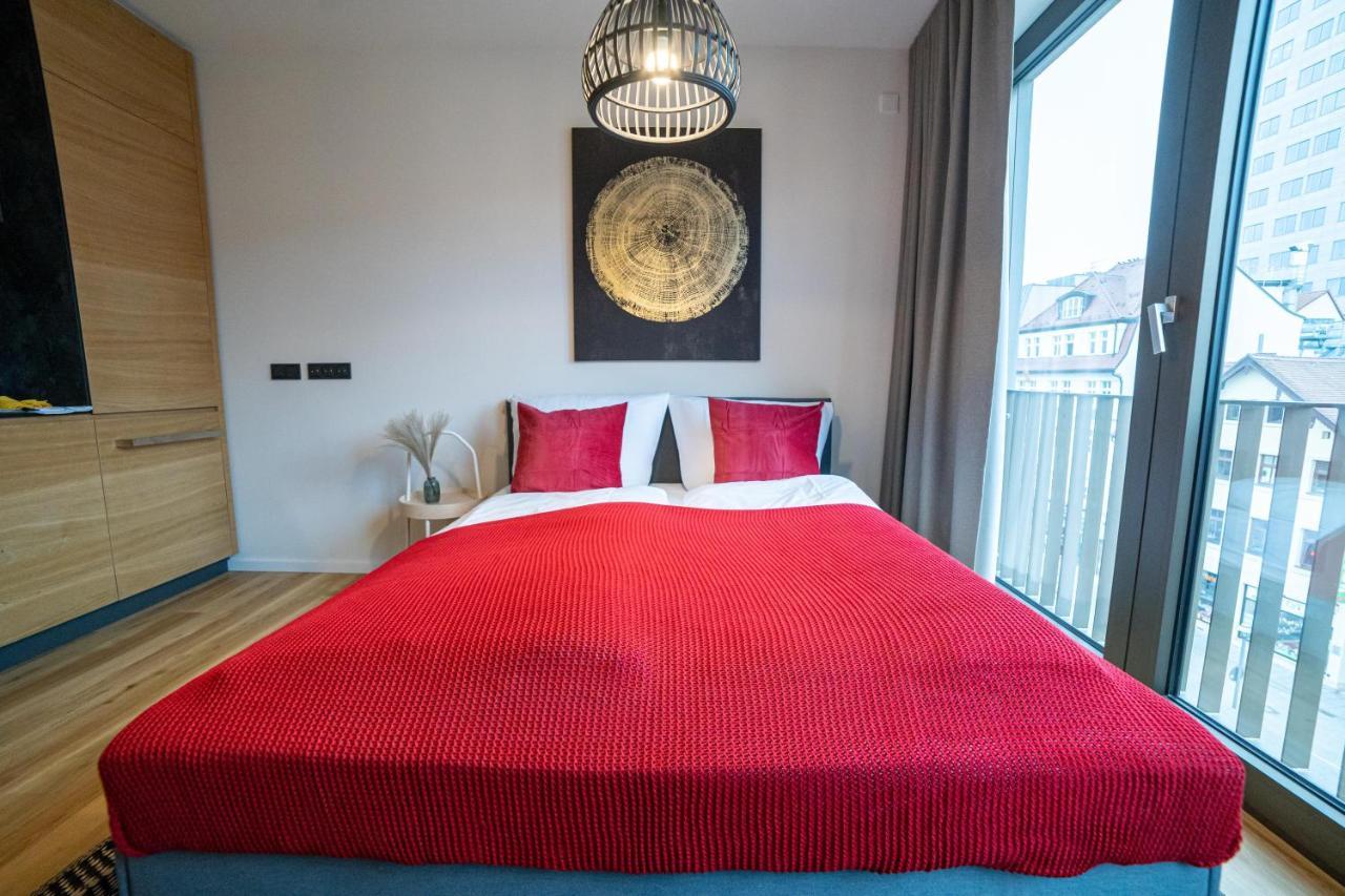 Anders Apartments Jena Bagian luar foto